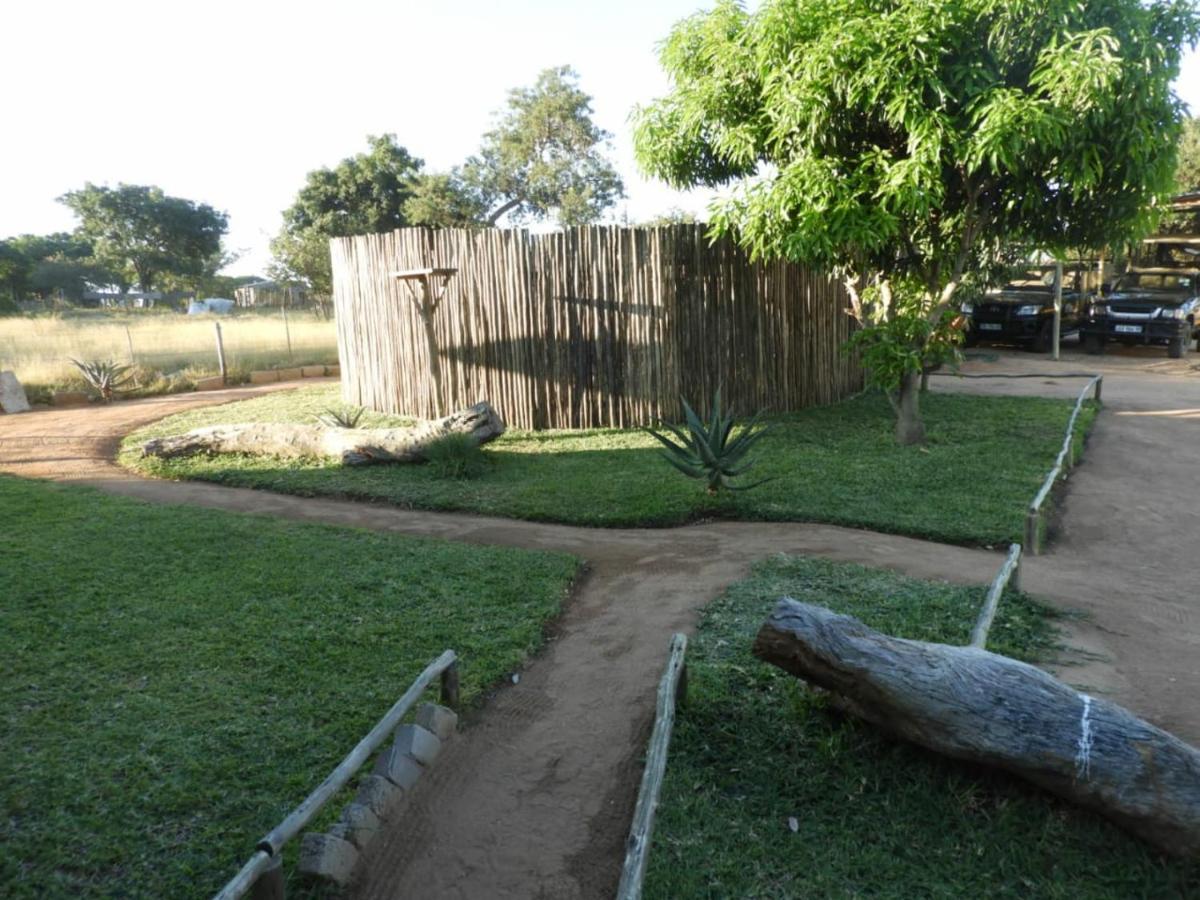 Bongan Safari Lodge Mbabat Exterior photo